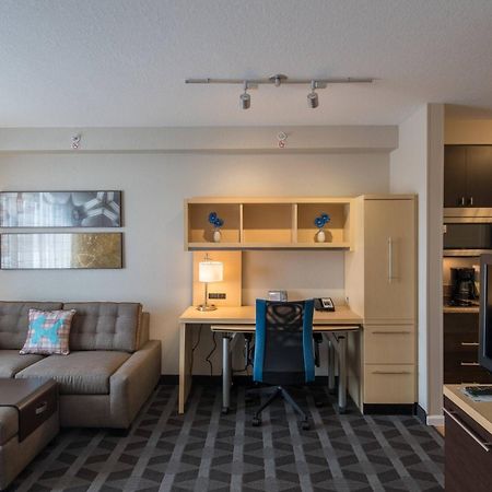 Towneplace Suites By Marriott Provo Orem Bagian luar foto