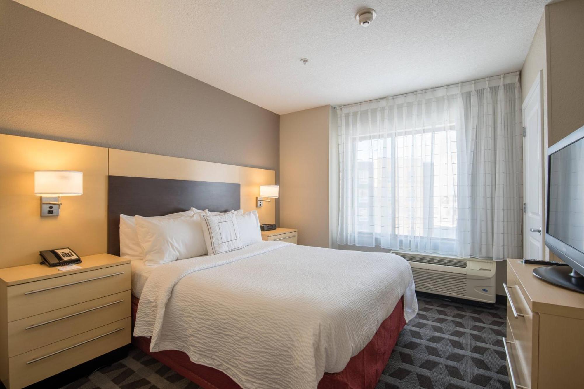 Towneplace Suites By Marriott Provo Orem Bagian luar foto